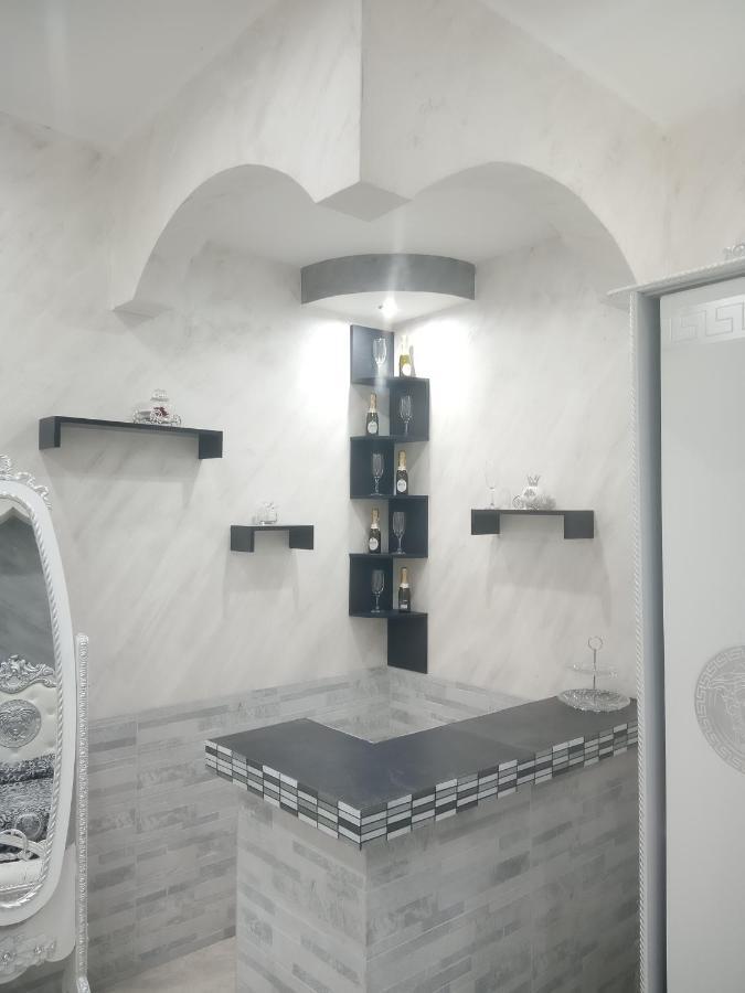 Duomo House Apartment คาตาเนีย ภายนอก รูปภาพ
