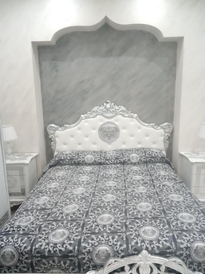 Duomo House Apartment คาตาเนีย ภายนอก รูปภาพ